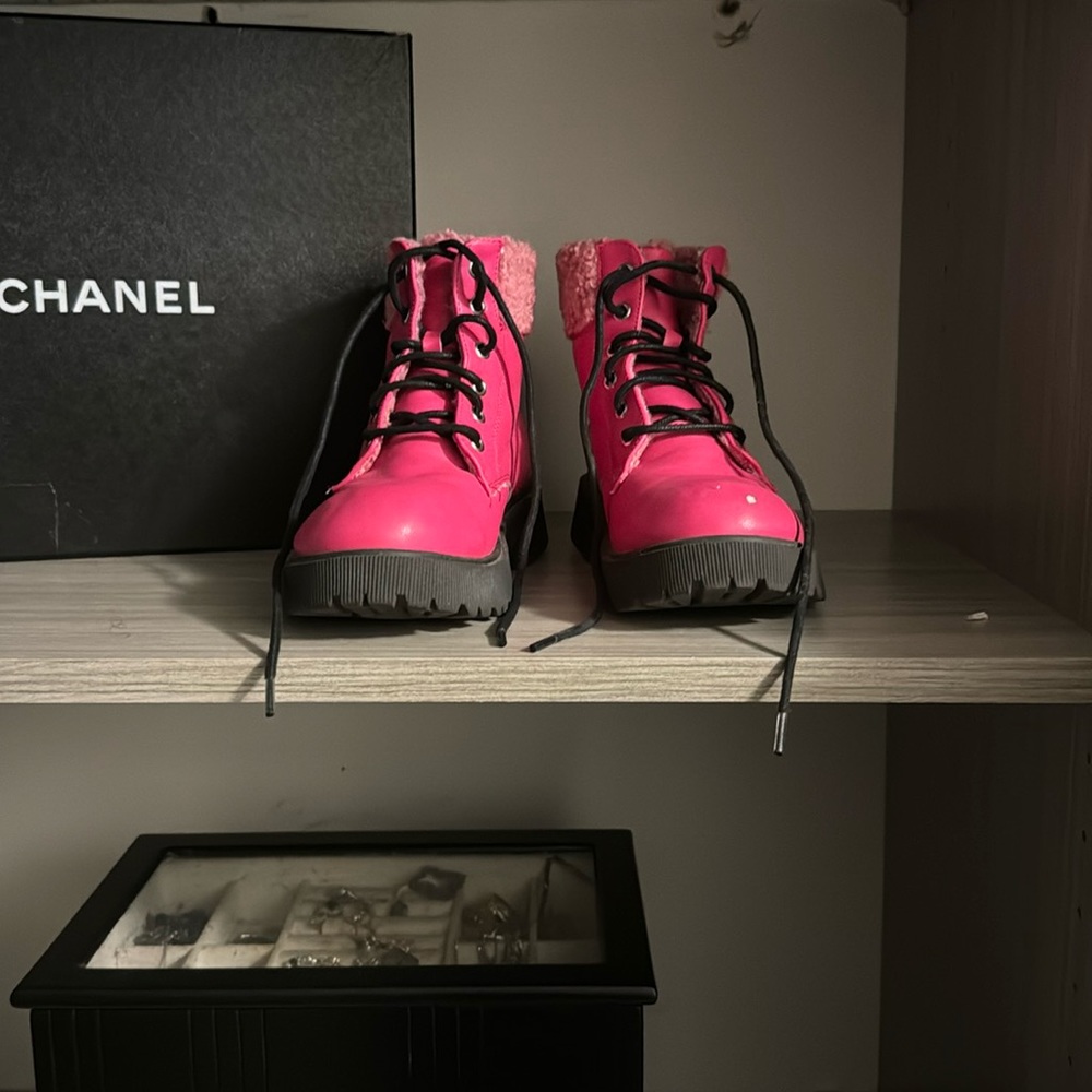 Girls Boots